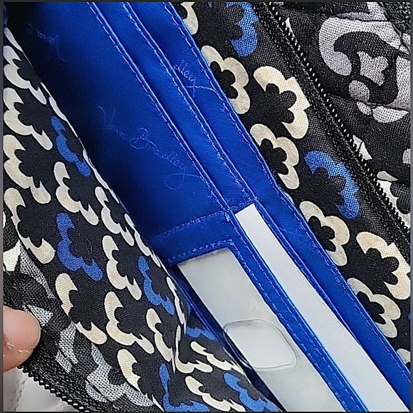 🆕🔥VERA BRADLEY CANTERBERRY SUPER CUTE&STYLISH&VERY SOFT QUILTED MATERIAL NWOT! - Picture 3 of 11